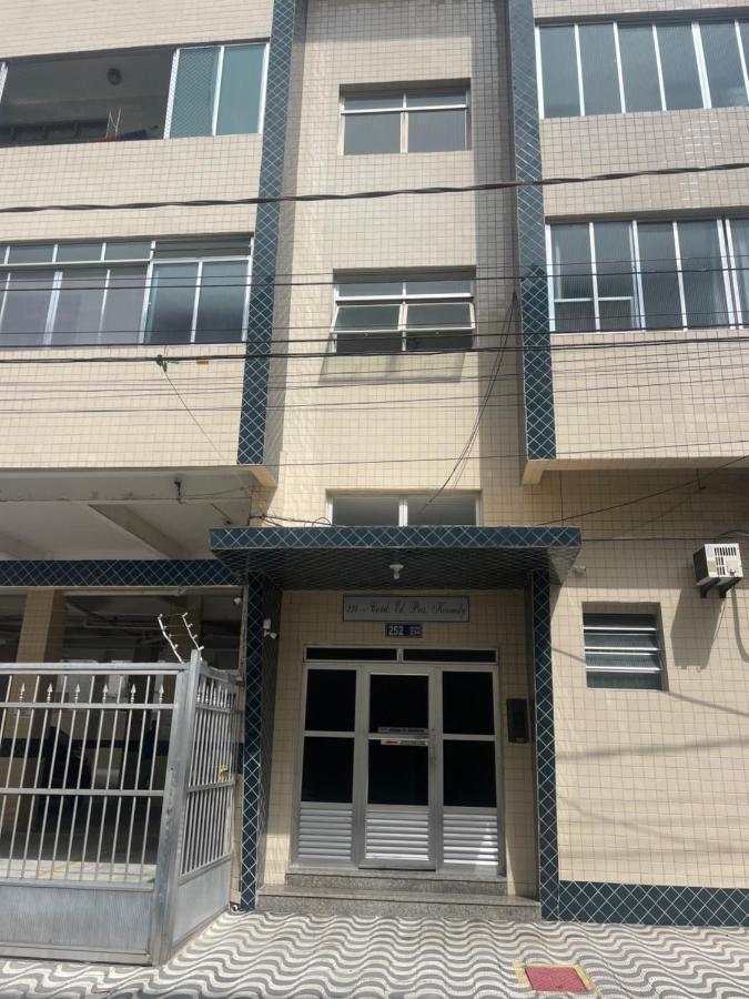 Apto 5 Pessoas Canto Do Forte Av Mallet Praia Grande Apartment Luaran gambar